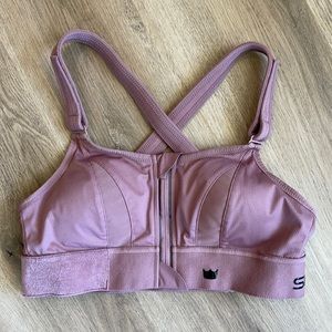 SHEFIT Ultimate Sports Bra NWOT